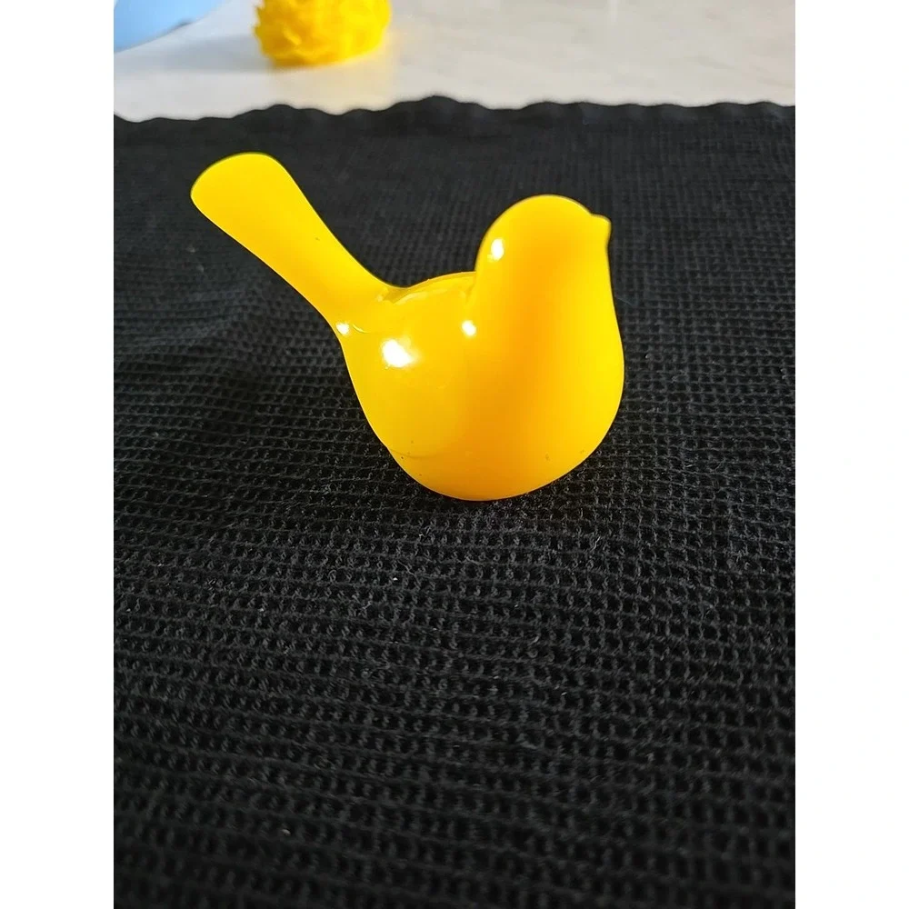 Handmade Resin Bird Yellow Decoration Gift. 592‎
